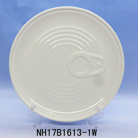 White ceramic ring pull snack dishes