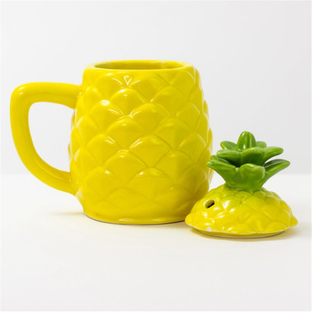 Custom pineapple coffee mug , hand painted ceramic  coffee mug with lid and straw hole