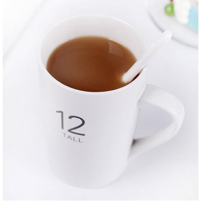 Customized white ceramic mug with number painting and handle