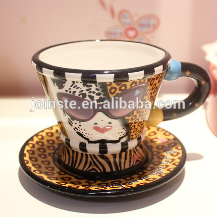 Customized face hand painting ceramic coffee mug with tray and handle