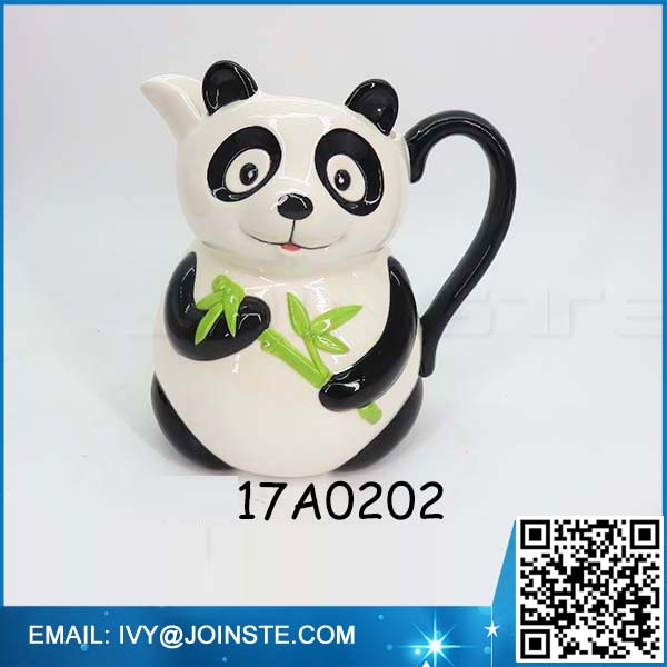 Wholesale animal shaped containers ceramic milk container with cute panda design