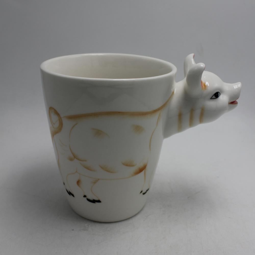 Pig shaped ceramic mug