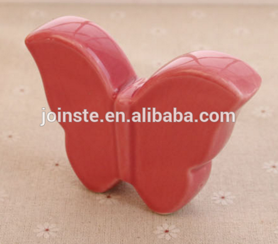 Custom modern red butterfly shape decoration ceramic decoration item