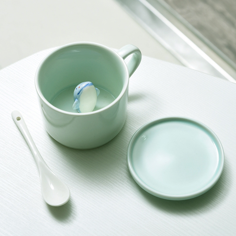 3D Miniature Animal Coffee Cup Mug with Lid & Spoon, Baby Whale Inside Morning Mug Milk Coffee Tea Unique Cups (Whale)