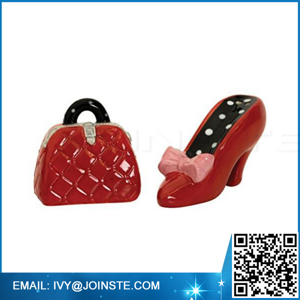 Shoe and Purse shaped Salt & Pepper Shakers high quality ceramic glazing salt and pepper shakers novelty design salt pepper