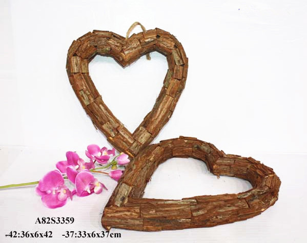 Natural wood bark heart rings for christmas