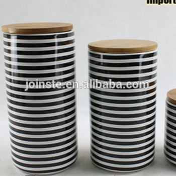 Bamboo cover ceramic sealing consister with black and white texture