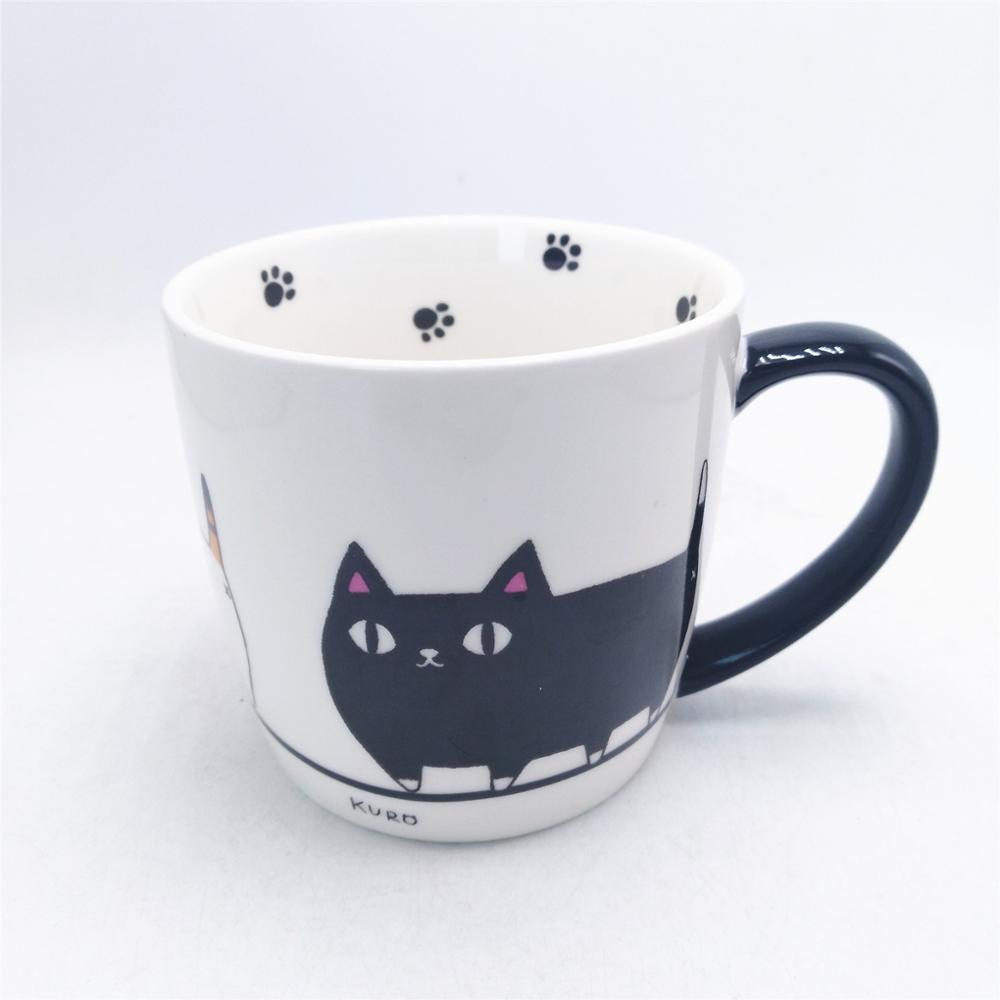 White personalized   hand  made  ceramic cat coffee mug   with cat tail shape handle mugs