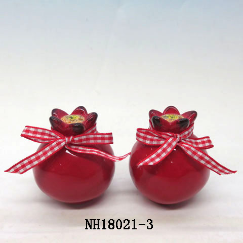 Pair of Pomegranates Salt and Pepper Shakers, Red