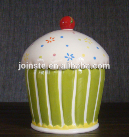 Customized 3d green house shape hand made painting ceramic cookie candy jar storage