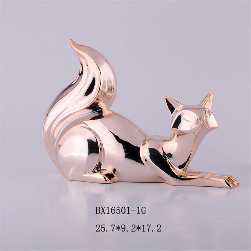 Hand made ceramic electroplate fox figurines , porcelain decorative statues animal statues