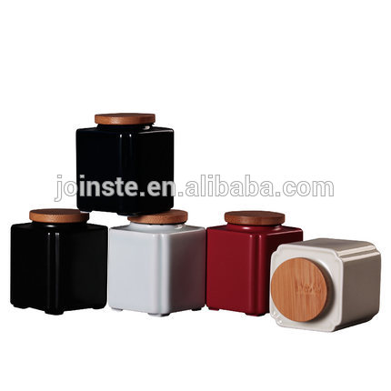 Customized small square shape ceramic cookie jar candy jar made in China