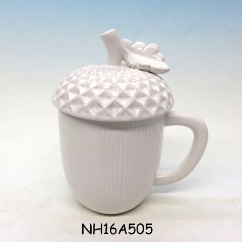 Ceramic 3D Coffee Mug with Lid, Pine Cones Acorns shape, Custom accept