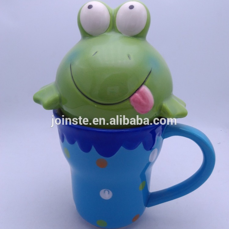 Blue ceramic mug with green cute animal lid