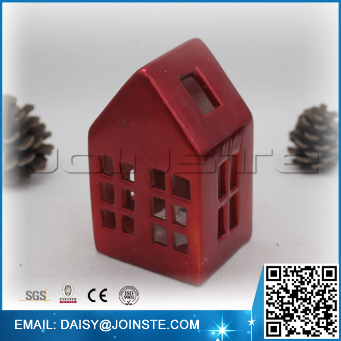 Ceramic tealight holder christmas red house