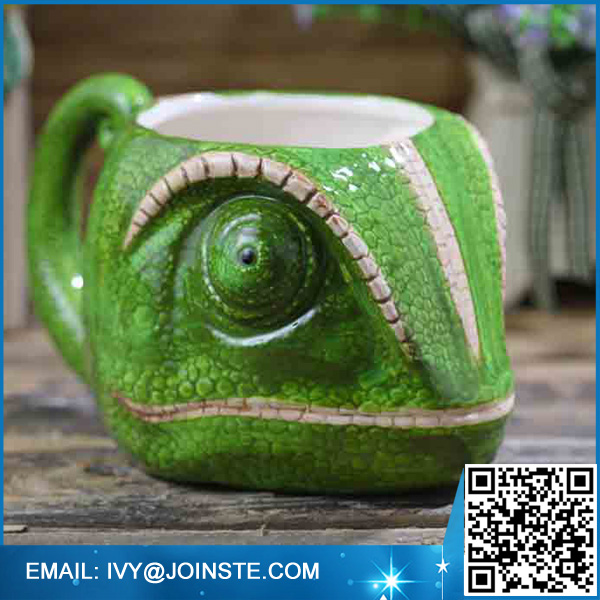 Chameleon Head Shaped Ceramic Mug Custom ceramic stoneware mug