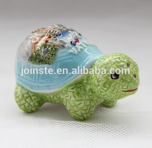 Customized crawling turtle shape ceramic salt and pepper shaker spice shaker