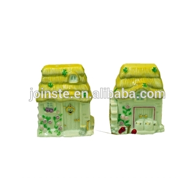 Green house ceramic salt and pepper shaker spice shaker set home decoration