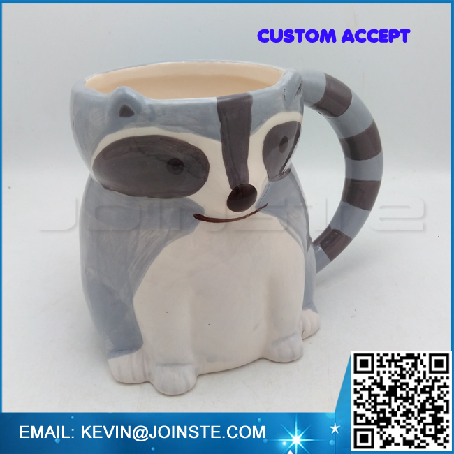 Ring Tailed Lemur and Baby (15oz White Ceramic Mug)