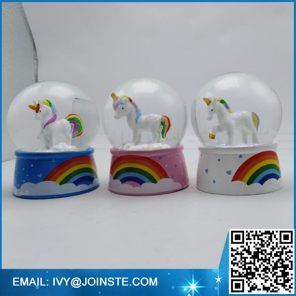 Unicorn snow globe,handmade resin unicorn figurine snowballs snow globe