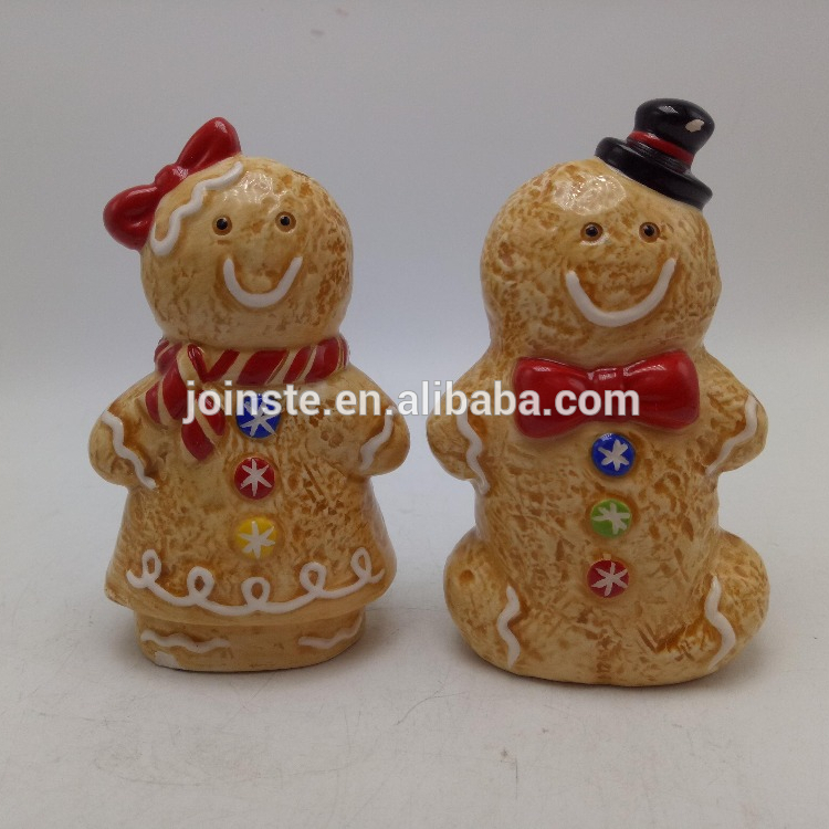 Customized Christmas ginger snowman ceramic salt and pepper shaker set