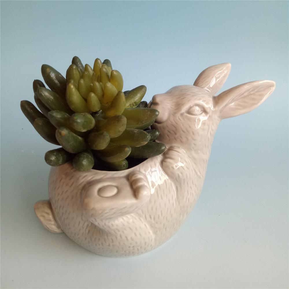 Custom  Ceramic  cheap 3d animal rabbit mold  for  flower pot