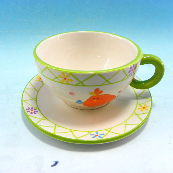 Funny Easter chicks printed  ceramic coffee cup with  saucers