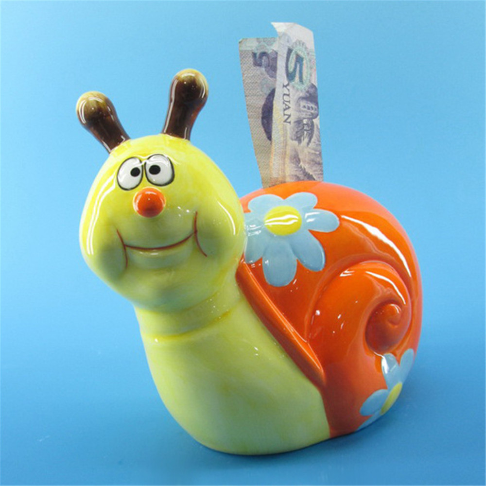 Cartoon  snail  shape  piggy bank  coin bank  hand made ceramic piggy bank for  kids