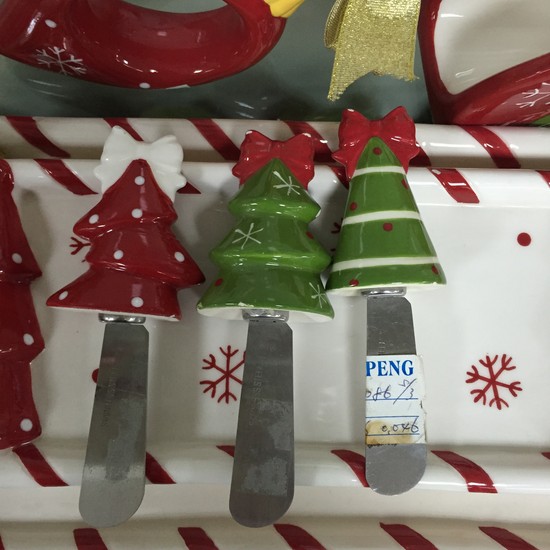 Christmas decorating Ceramic knife