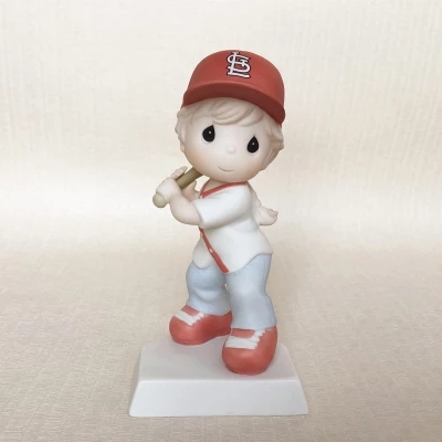 Custom cheap playing baseball girl ceramic figure decoration statue best gift