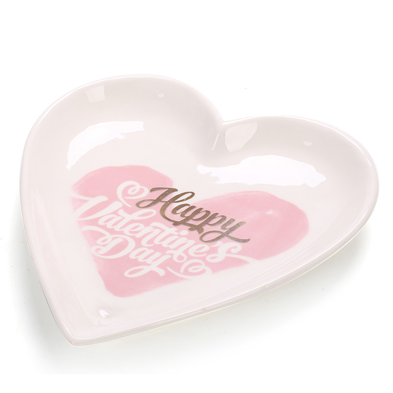 China wholesale porcelain heart shaped restaurant tapas ceramic plates dishes